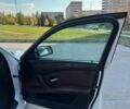 Белый БМВ 5 Серия, объемом двигателя 2 л и пробегом 305 тыс. км за 9800 $, фото 43 на Automoto.ua