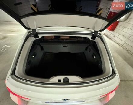 Белый БМВ 5 Серия, объемом двигателя 2 л и пробегом 270 тыс. км за 13000 $, фото 10 на Automoto.ua