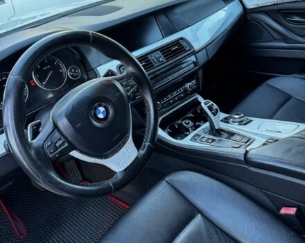 Белый БМВ 5 Серия, объемом двигателя 2 л и пробегом 240 тыс. км за 12500 $, фото 5 на Automoto.ua