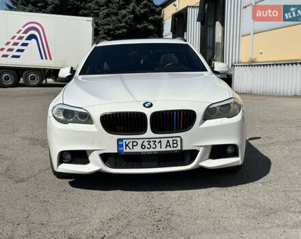 Белый БМВ 5 Серия, объемом двигателя 2.99 л и пробегом 278 тыс. км за 17000 $, фото 1 на Automoto.ua