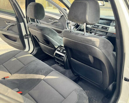 Белый БМВ 5 Серия, объемом двигателя 2 л и пробегом 281 тыс. км за 18600 $, фото 15 на Automoto.ua