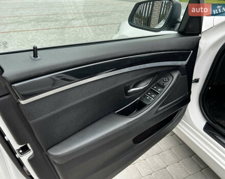 Білий БМВ 5 Серія, об'ємом двигуна 2 л та пробігом 282 тис. км за 16000 $, фото 12 на Automoto.ua