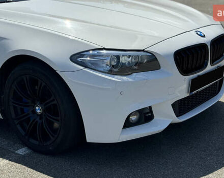 Белый БМВ 5 Серия, объемом двигателя 2 л и пробегом 325 тыс. км за 13900 $, фото 5 на Automoto.ua