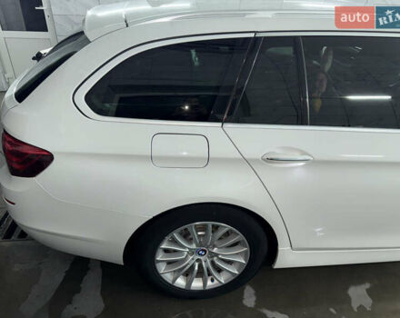 БМВ 5 Серия 2014 в Черновцах на Automoto.ua Белый БМВ 5 Серия, объемом двигателя 2 л и пробегом 307 тыс. км за 15900 $, фото 6 на Automoto.ua
