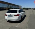 Белый БМВ 5 Серия, объемом двигателя 2 л и пробегом 325 тыс. км за 13900 $, фото 2 на Automoto.ua