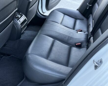 Белый БМВ 5 Серия, объемом двигателя 3 л и пробегом 235 тыс. км за 17999 $, фото 10 на Automoto.ua