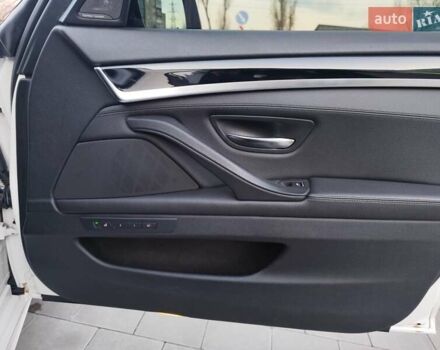 Белый БМВ 5 Серия, объемом двигателя 3 л и пробегом 236 тыс. км за 18550 $, фото 28 на Automoto.ua