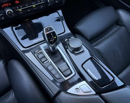 Белый БМВ 5 Серия, объемом двигателя 3 л и пробегом 235 тыс. км за 17999 $, фото 17 на Automoto.ua