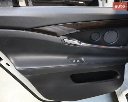 Білий БМВ 5 Серія, об'ємом двигуна 2.98 л та пробігом 127 тис. км за 19500 $, фото 25 на Automoto.ua