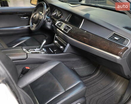 Білий БМВ 5 Серія, об'ємом двигуна 2.98 л та пробігом 127 тис. км за 19500 $, фото 34 на Automoto.ua