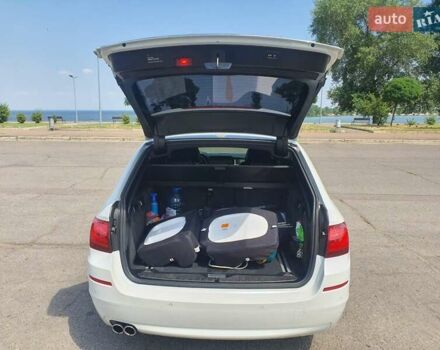 Белый БМВ 5 Серия, объемом двигателя 2 л и пробегом 330 тыс. км за 17000 $, фото 8 на Automoto.ua