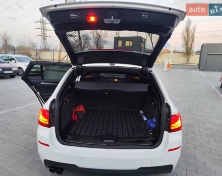 Белый БМВ 5 Серия, объемом двигателя 3 л и пробегом 236 тыс. км за 18550 $, фото 38 на Automoto.ua