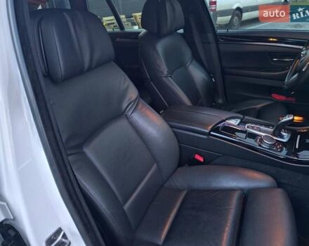 Белый БМВ 5 Серия, объемом двигателя 3 л и пробегом 236 тыс. км за 18550 $, фото 14 на Automoto.ua