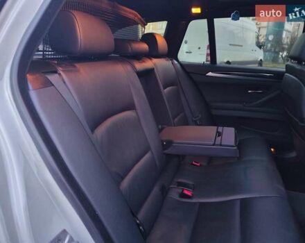 Белый БМВ 5 Серия, объемом двигателя 3 л и пробегом 236 тыс. км за 18550 $, фото 30 на Automoto.ua