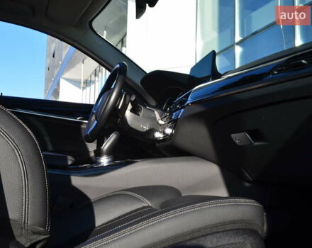 Белый БМВ 5 Серия, объемом двигателя 2.99 л и пробегом 158 тыс. км за 30817 $, фото 68 на Automoto.ua