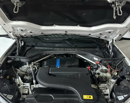 Белый БМВ 5 Серия, объемом двигателя 2 л и пробегом 181 тыс. км за 27200 $, фото 21 на Automoto.ua