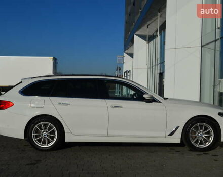 Белый БМВ 5 Серия, объемом двигателя 2.99 л и пробегом 158 тыс. км за 30817 $, фото 53 на Automoto.ua