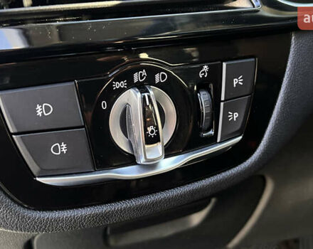 Белый БМВ 5 Серия, объемом двигателя 2.99 л и пробегом 158 тыс. км за 30817 $, фото 15 на Automoto.ua