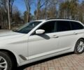 Белый БМВ 5 Серия, объемом двигателя 2 л и пробегом 261 тыс. км за 19400 $, фото 2 на Automoto.ua