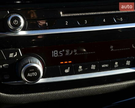 Белый БМВ 5 Серия, объемом двигателя 2.99 л и пробегом 158 тыс. км за 30817 $, фото 49 на Automoto.ua