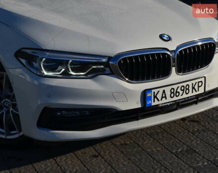 Белый БМВ 5 Серия, объемом двигателя 2.99 л и пробегом 158 тыс. км за 30817 $, фото 3 на Automoto.ua