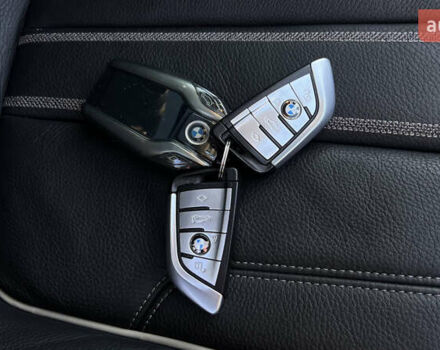 Белый БМВ 5 Серия, объемом двигателя 2.99 л и пробегом 158 тыс. км за 30817 $, фото 69 на Automoto.ua