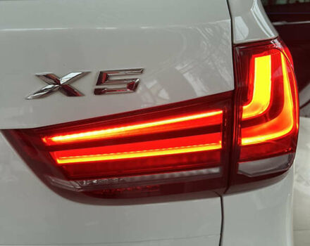 Белый БМВ 5 Серия, объемом двигателя 2 л и пробегом 181 тыс. км за 27200 $, фото 27 на Automoto.ua