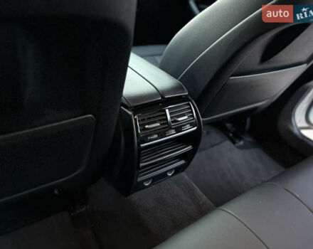 Белый БМВ 5 Серия, объемом двигателя 2 л и пробегом 178 тыс. км за 23950 $, фото 39 на Automoto.ua