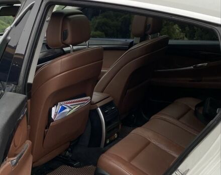 Белый БМВ 5 Серия, объемом двигателя 3 л и пробегом 172 тыс. км за 11800 $, фото 9 на Automoto.ua