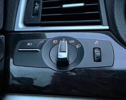 Белый БМВ 5 Серия, объемом двигателя 3 л и пробегом 215 тыс. км за 11800 $, фото 18 на Automoto.ua