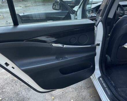 Білий БМВ 5 Серія, об'ємом двигуна 3 л та пробігом 205 тис. км за 18500 $, фото 14 на Automoto.ua