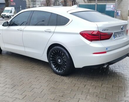 Белый БМВ 5 Серия, объемом двигателя 3 л и пробегом 114 тыс. км за 20000 $, фото 2 на Automoto.ua