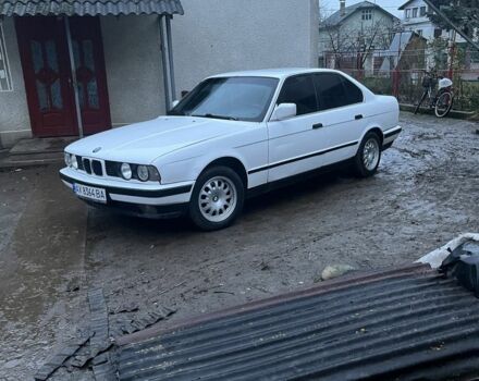 Белый БМВ 5 Серия, объемом двигателя 2 л и пробегом 560 тыс. км за 2200 $, фото 1 на Automoto.ua