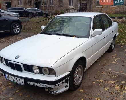 Белый БМВ 5 Серия, объемом двигателя 2.49 л и пробегом 589 тыс. км за 2000 $, фото 1 на Automoto.ua