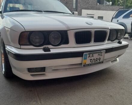 Белый БМВ 5 Серия, объемом двигателя 0 л и пробегом 5 тыс. км за 11500 $, фото 1 на Automoto.ua