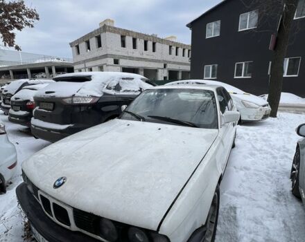 Білий БМВ 5 Серія, об'ємом двигуна 2.5 л та пробігом 400 тис. км за 1700 $, фото 1 на Automoto.ua