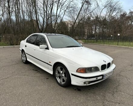 Білий БМВ 5 Серія, об'ємом двигуна 2.5 л та пробігом 300 тис. км за 2900 $, фото 1 на Automoto.ua