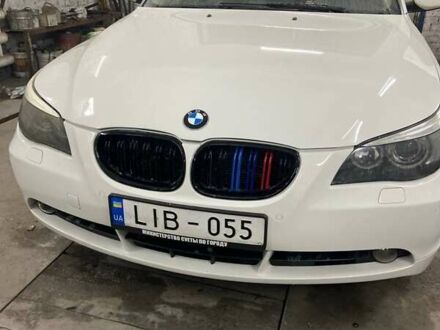 БМВ 5 Серія 2006 у Запоріжжя на Automoto.ua Білий БМВ 5 Серія, об'ємом двигуна 4.8 л та пробігом 217 тис. км за 6500 $, фото 1 на Automoto.ua