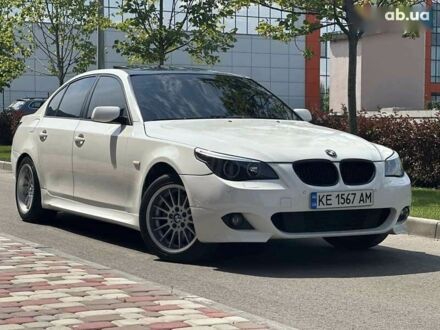 Білий БМВ 5 Серія, об'ємом двигуна 3 л та пробігом 257 тис. км за 9800 $, фото 1 на Automoto.ua