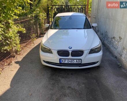 Белый БМВ 5 Серия, объемом двигателя 3 л и пробегом 352 тыс. км за 8700 $, фото 1 на Automoto.ua