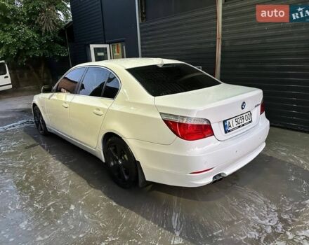 Белый БМВ 5 Серия, объемом двигателя 3 л и пробегом 340 тыс. км за 9700 $, фото 1 на Automoto.ua