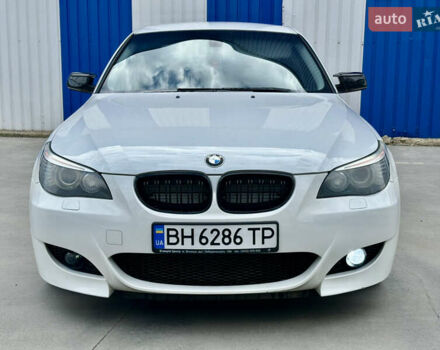 Белый БМВ 5 Серия, объемом двигателя 2 л и пробегом 255 тыс. км за 9300 $, фото 1 на Automoto.ua