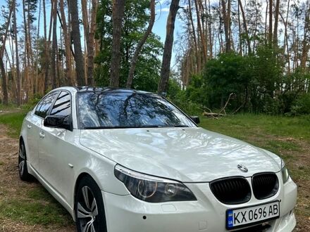 Белый БМВ 5 Серия, объемом двигателя 3 л и пробегом 0 тыс. км за 9000 $, фото 1 на Automoto.ua