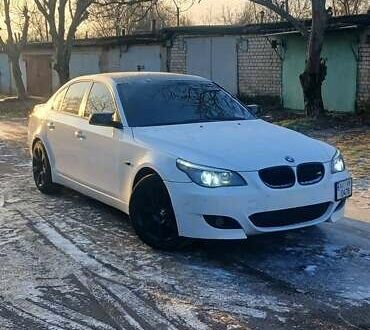 Білий БМВ 5 Серія, об'ємом двигуна 2 л та пробігом 400 тис. км за 8500 $, фото 1 на Automoto.ua