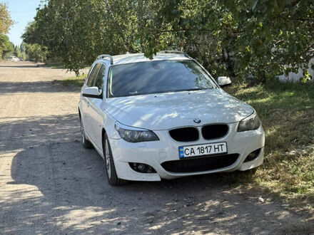 Белый БМВ 5 Серия, объемом двигателя 2 л и пробегом 227 тыс. км за 11978 $, фото 1 на Automoto.ua