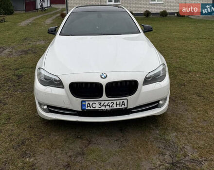 Белый БМВ 5 Серия, объемом двигателя 2 л и пробегом 260 тыс. км за 12300 $, фото 1 на Automoto.ua