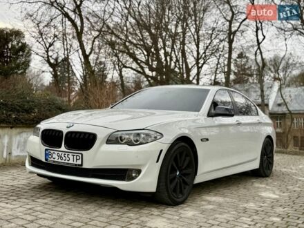 Белый БМВ 5 Серия, объемом двигателя 3 л и пробегом 225 тыс. км за 12200 $, фото 1 на Automoto.ua