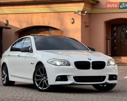Белый БМВ 5 Серия, объемом двигателя 2.99 л и пробегом 212 тыс. км за 12500 $, фото 1 на Automoto.ua