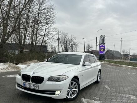 Белый БМВ 5 Серия, объемом двигателя 2 л и пробегом 423 тыс. км за 12500 $, фото 1 на Automoto.ua