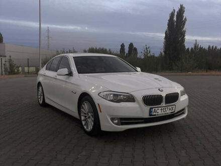 БМВ 5 Серия 2011 в Луцке на Automoto.ua Белый БМВ 5 Серия, объемом двигателя 2.98 л и пробегом 207 тыс. км за 11300 $, фото 1 на Automoto.ua